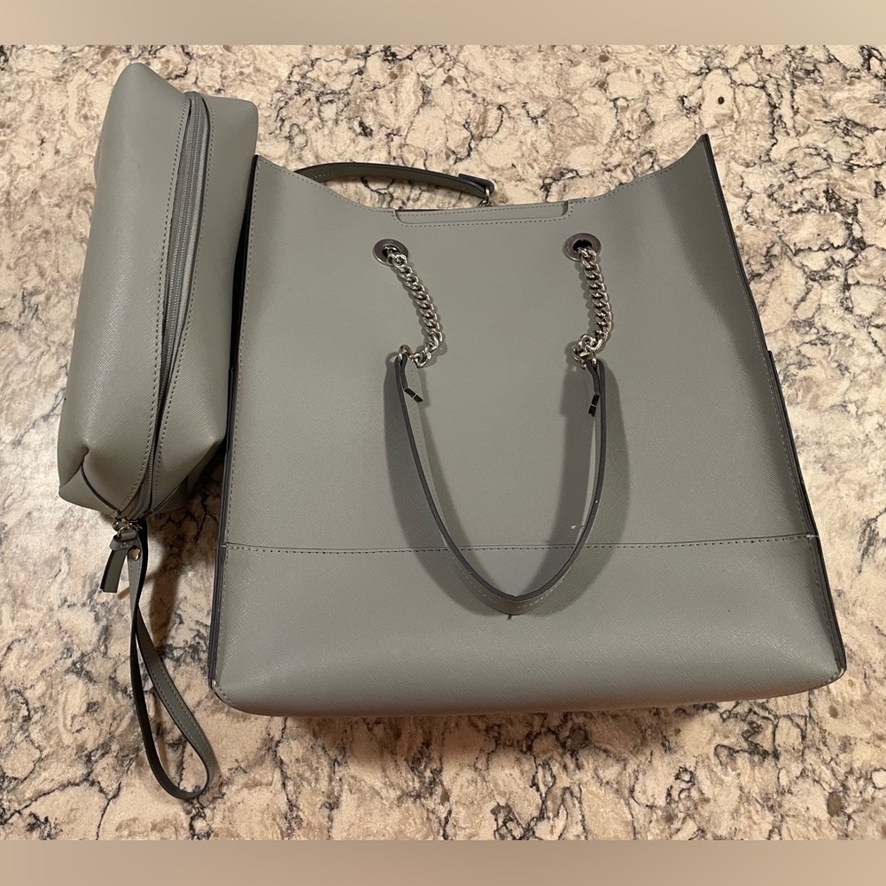 LAUNDRY by SHELLI SEGAL Gray Large Tote Bag With Pouch Exc cond / like new